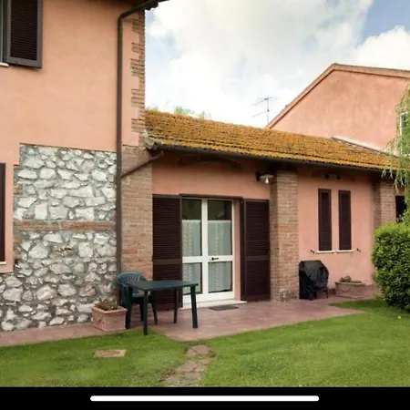 I Giardini Di Varrone Farm stay *